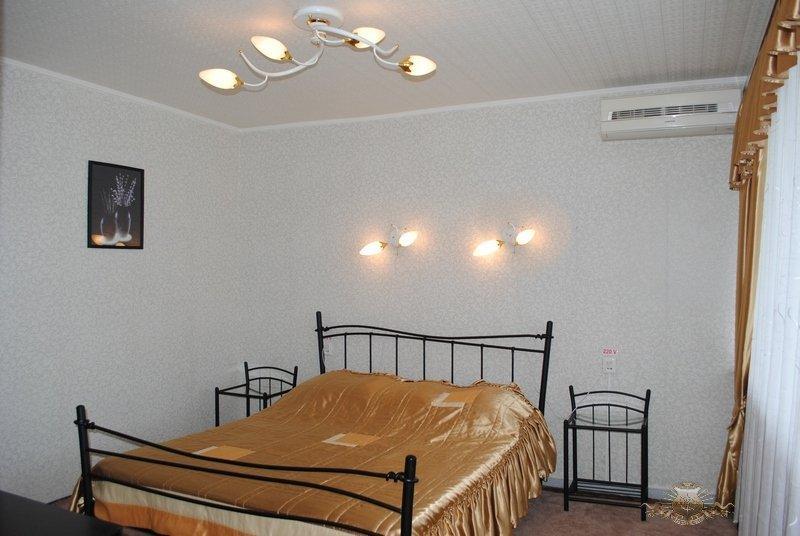 Rassvet Hotel Dnipro Room photo