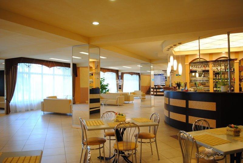Rassvet Hotel Dnipro Exterior photo